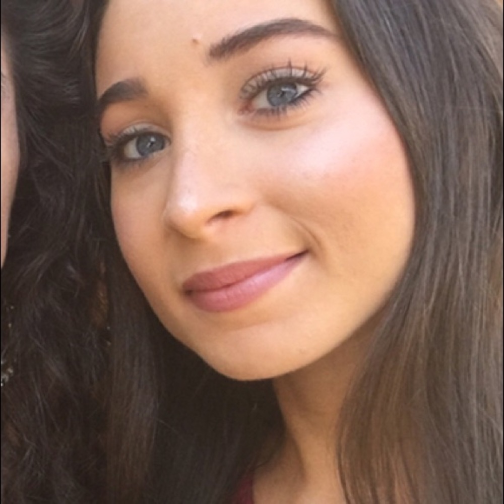 Meet your Posher, Alison